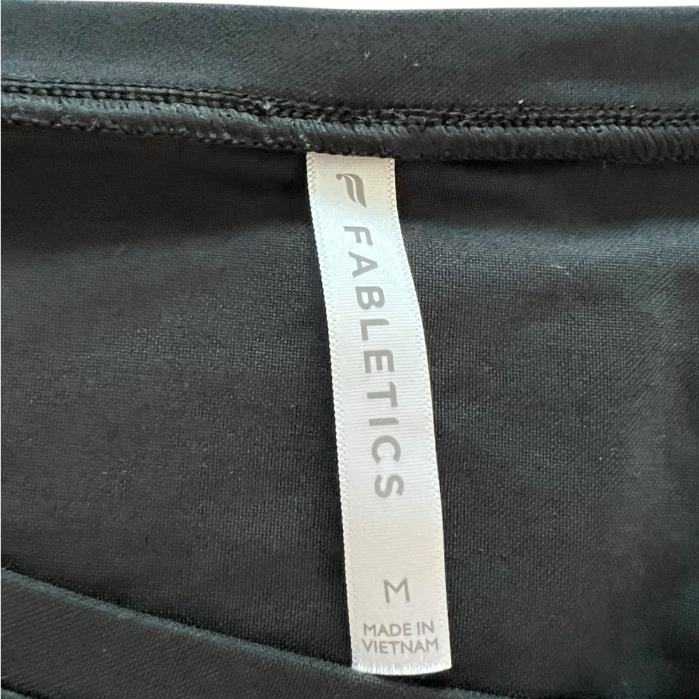 Fabletics Black Pullover Top Size Medium - image 4